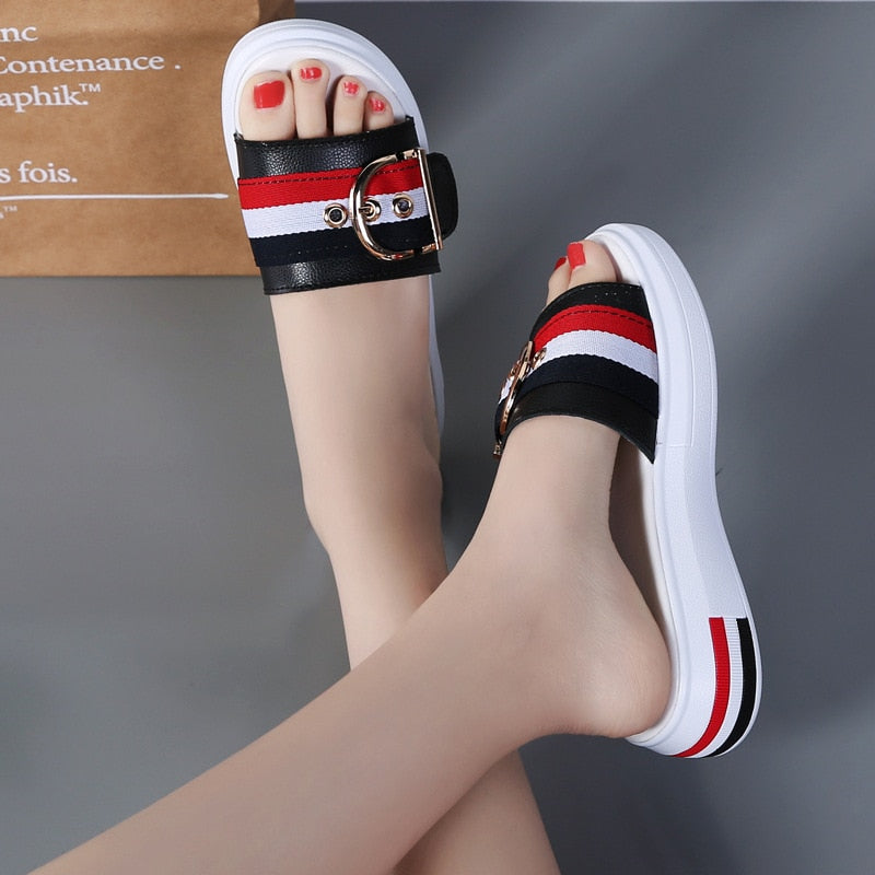 Summer 2022 Women Slippers Flat Shoes Woman Comfortable Sandals Ladies Luxury Home Platform