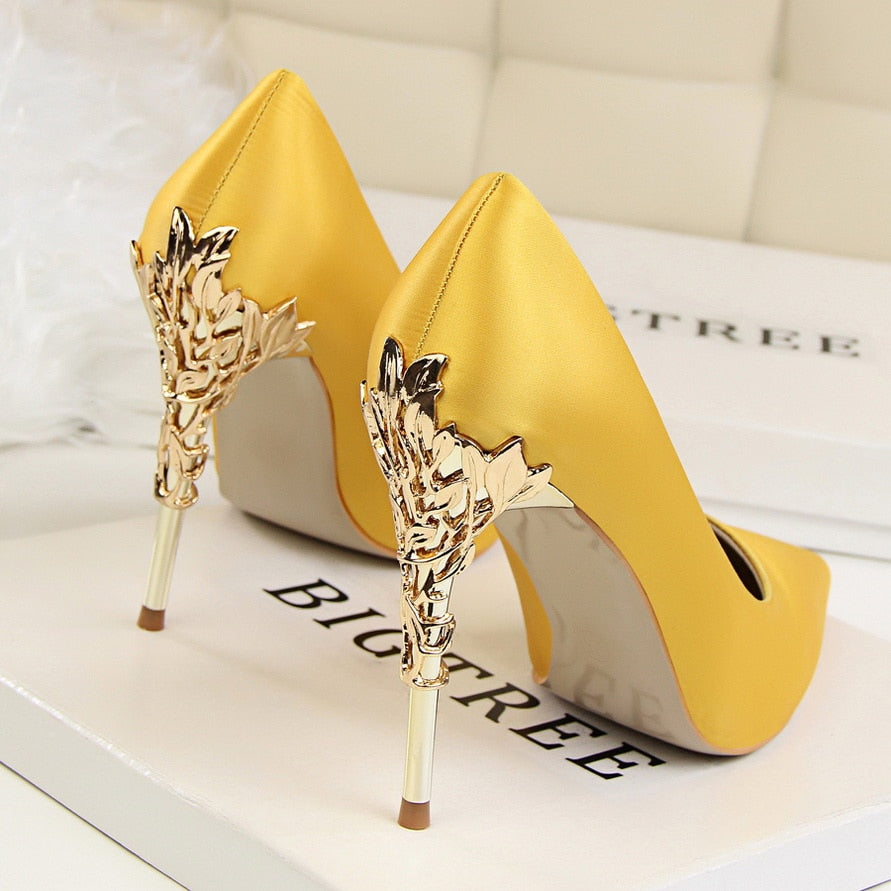 Elegant Metal Carved Heels Women Pumps 2019 High Quality Fashion Sexy Silk High Heels 13 Color 10cm Shoes Woman Wedding Shoes