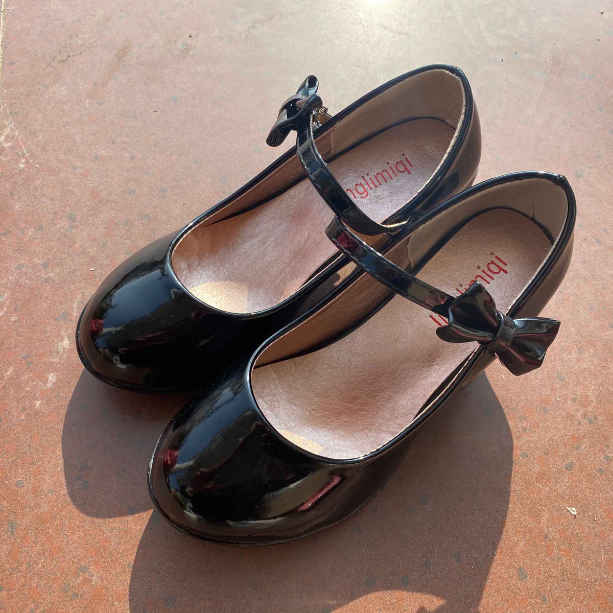 Bekamille Girls Leather Shoes Autumn Bowtie Sandals New Children Shoes High Heels Princess Sweet Sandals For Girls SZ107